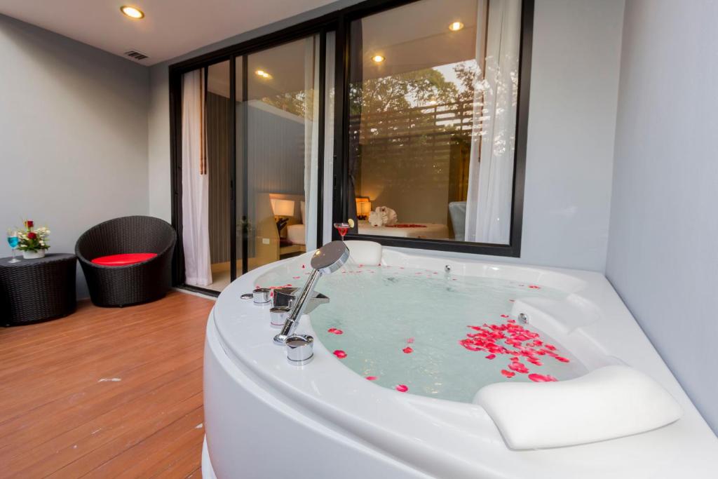 Apple A Day Resort Krabi, Ao Nang Beach - Resim 30