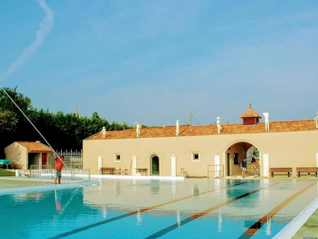 Πισίνα στο ή κοντά στο Camping 3 étoiles - Piscine - eeefaf