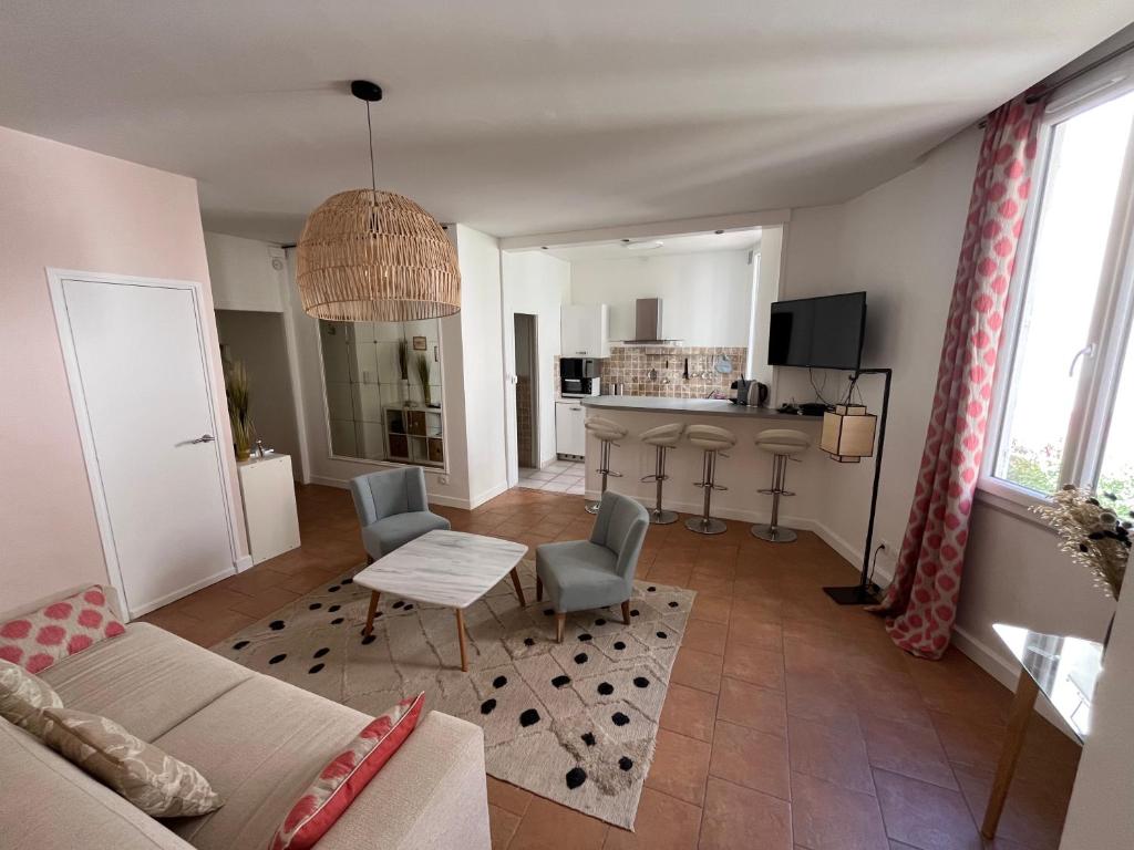 Viva Riviera - 10 Rue Florian