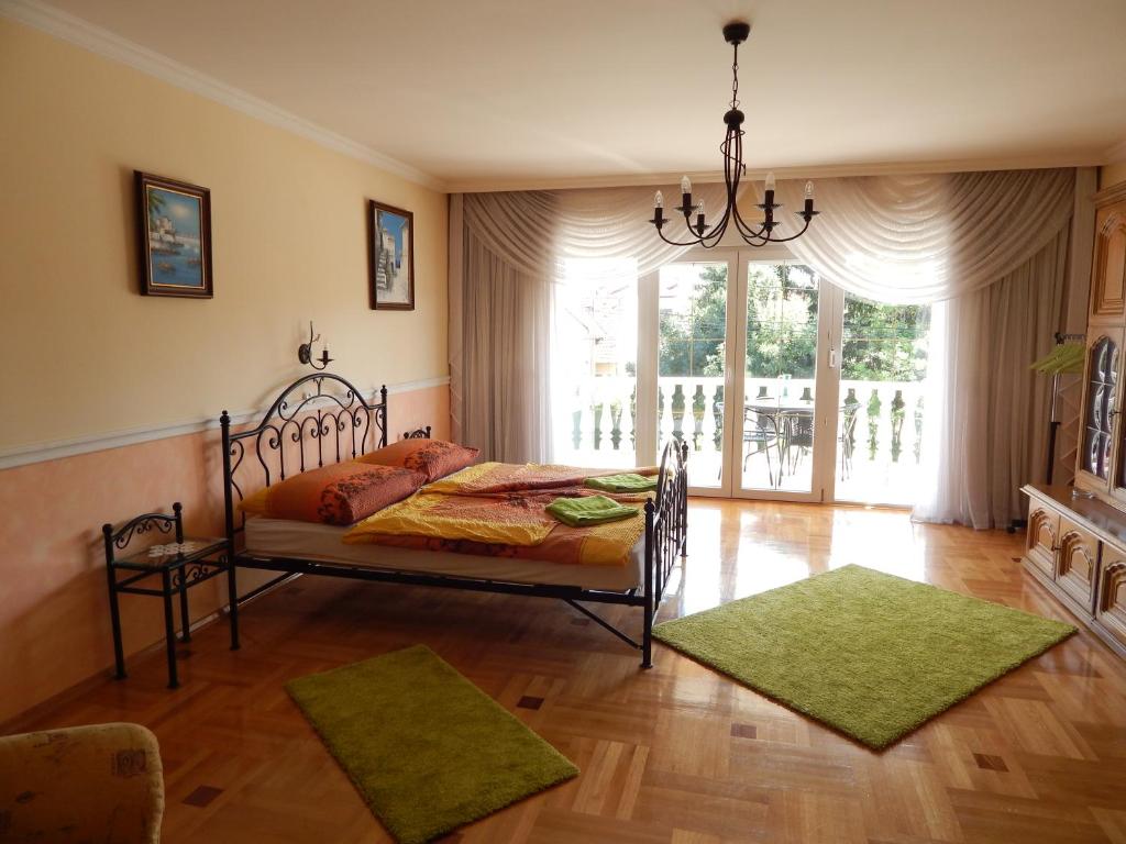 Georgina Apartman - Appartement Avec Balcon