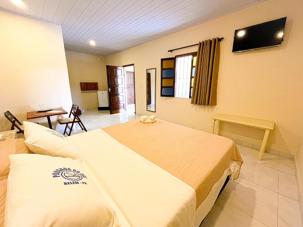 Μια τηλεόραση ή/και κέντρο ψυχαγωγίας στο Pousada do Sol