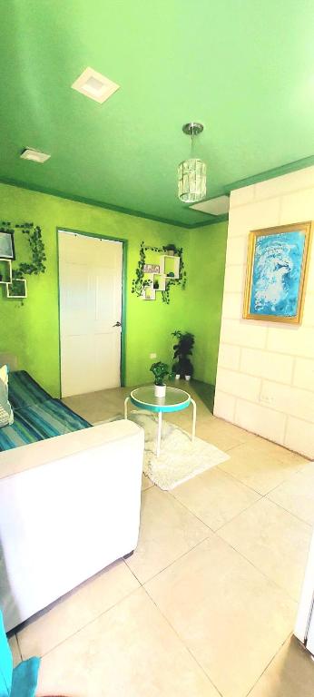 Posezení v ubytování Central Paradise Vacation Rental