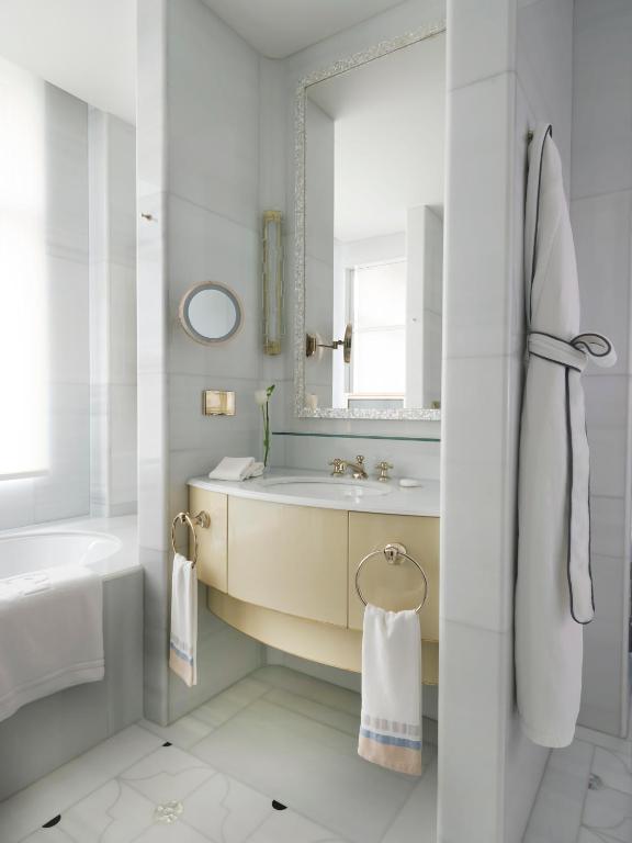 The Peninsula Istanbul - 8