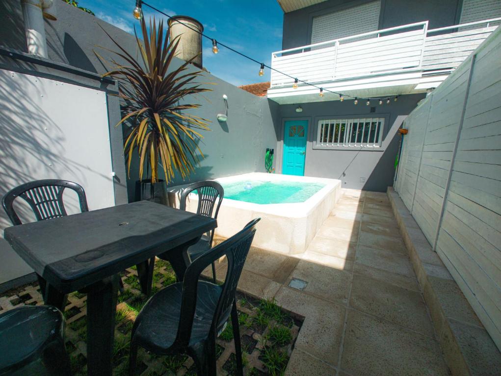 Πισίνα στο ή κοντά στο Casa Colinas