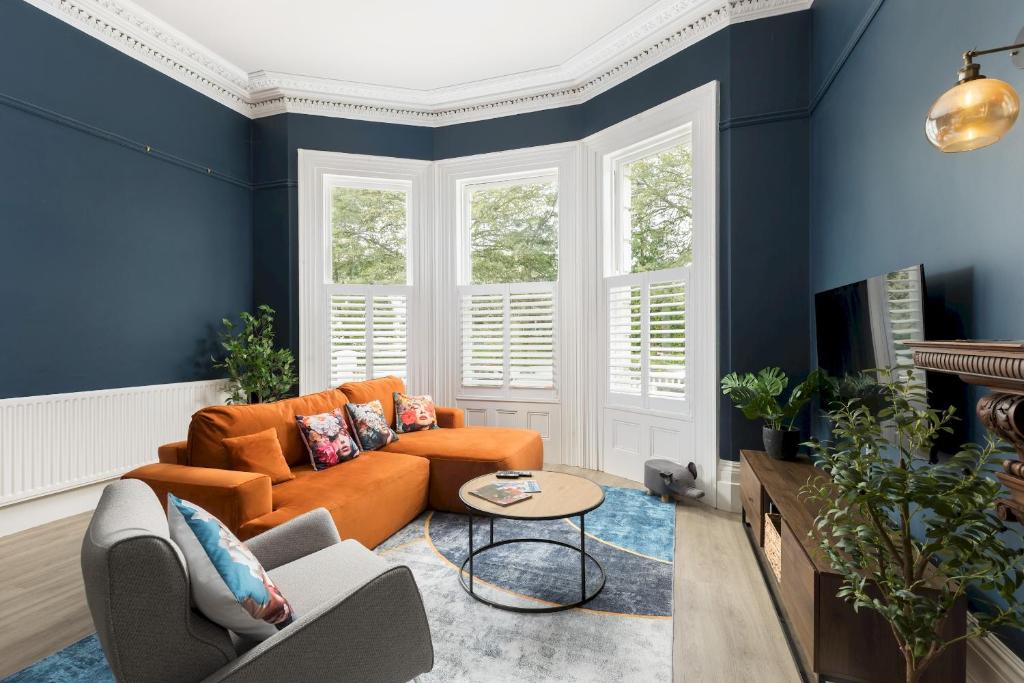 Istumisnurk majutusasutuses Spacious Modern 2 Bed Apartment with Parking - Pass the Keys