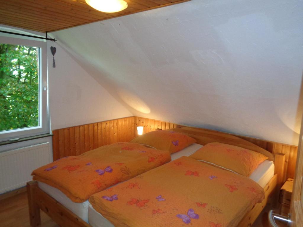 Marijanas Ferienhof 1, Urlaub mit viel Platz zwischen Dornumersiel und Bensersiel, gehört zum Café Kunterbunt - Apartamento De Una Habitación