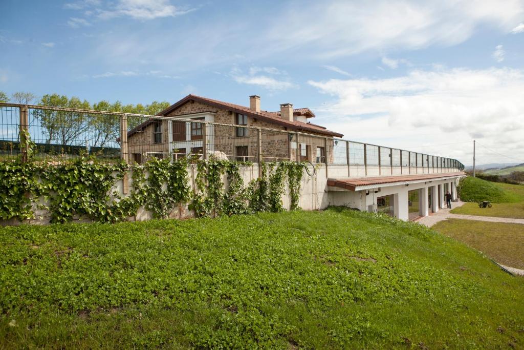 Ogród w obiekcie Apartamentos Villa Sofía