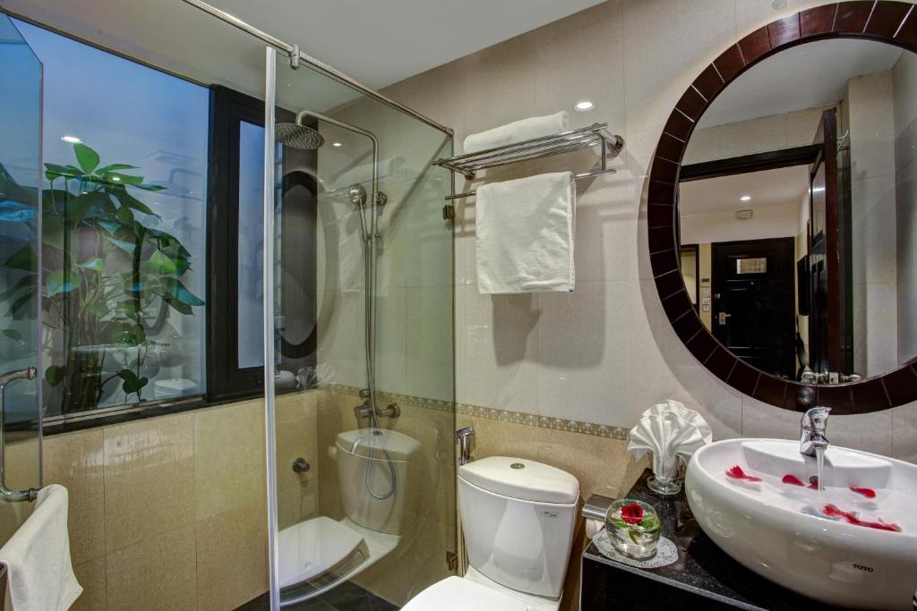Ambassador Hanoi Hotel & Travel - Deluxe Cozy Double Or Twin