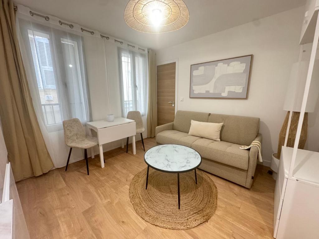 13 rue ROUGUIERE
