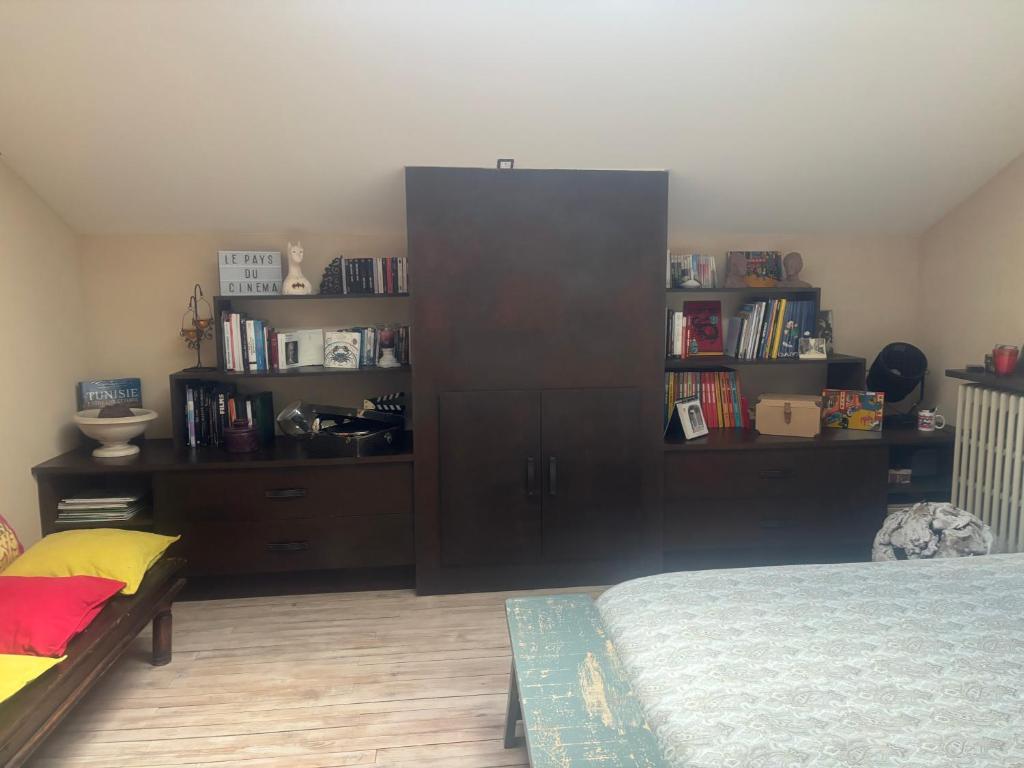 Les collines de chandieu - Quadruple Room With Private Bathroom