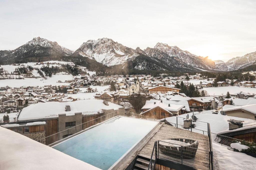 Γενική θέα στο βουνό ή θέα στο βουνό από  αυτό το ξενοδοχείο