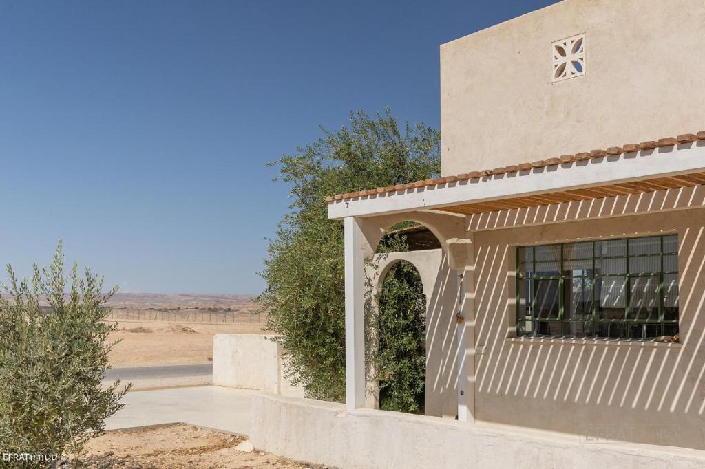 בקתה וטבילה במדבר – תמונה 8