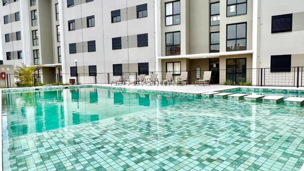 Hồ bơi trong/gần Churrasqueira, Ar, Piscina, Frigobar e muito mais
