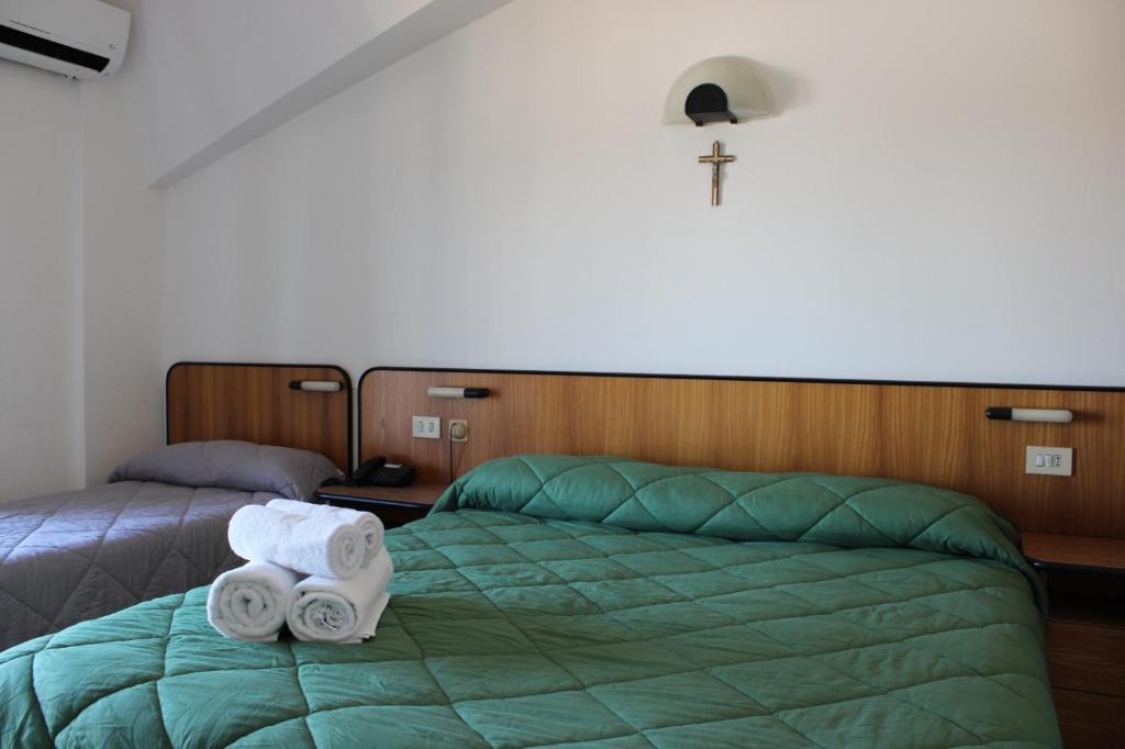 Hotel Crocenzi - 三人间