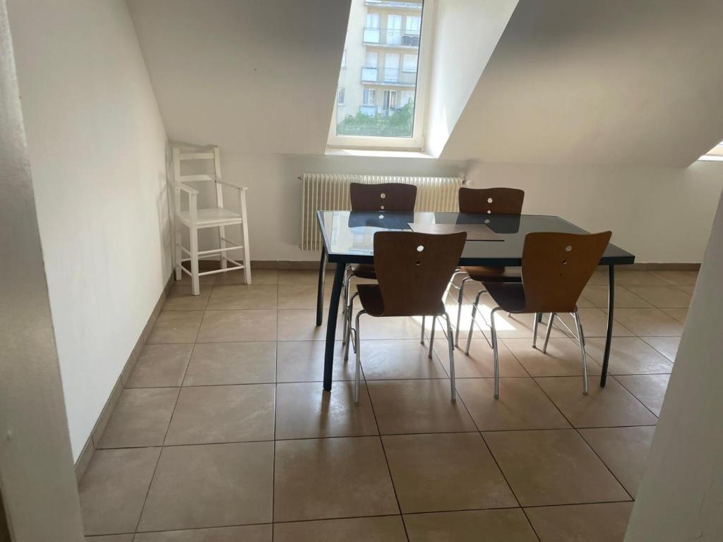 Appartement spacieux, proche centre ville – photo 4