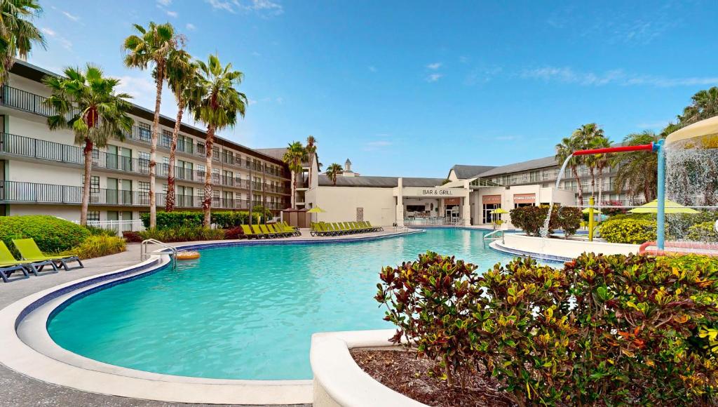 Avanti International Resort photo