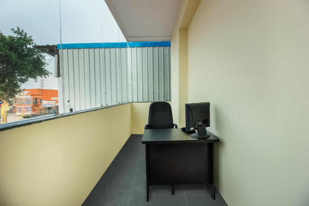 Φωτογραφία από το άλμπουμ του Hotel O Shri Chaitra σε Pedda Ambarpet