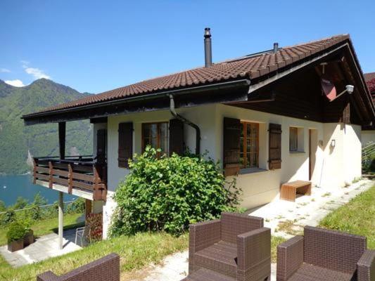 Loodusmaastik puhkemaja lähedal