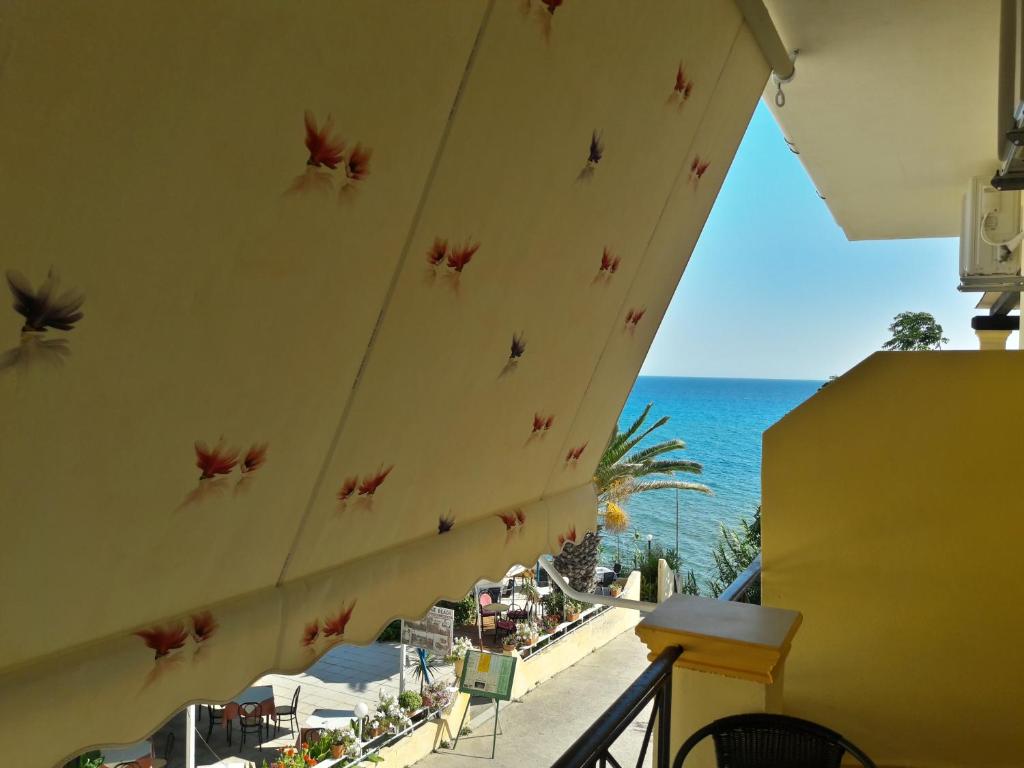 A general sea view or a sea view taken from Az apartmant