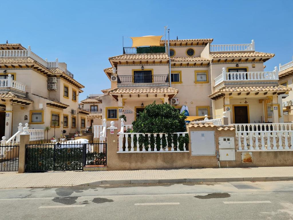 Budova, kde se prázdninový dům nachází