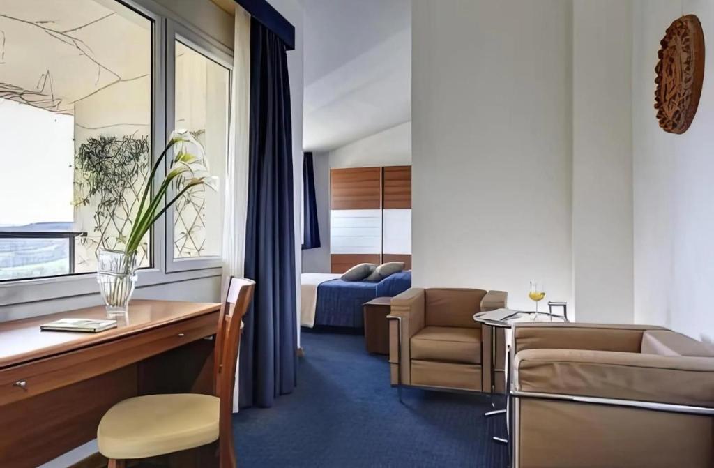 Relax Hotel Acquaviva - Tuscany Hills - Deluxe Room