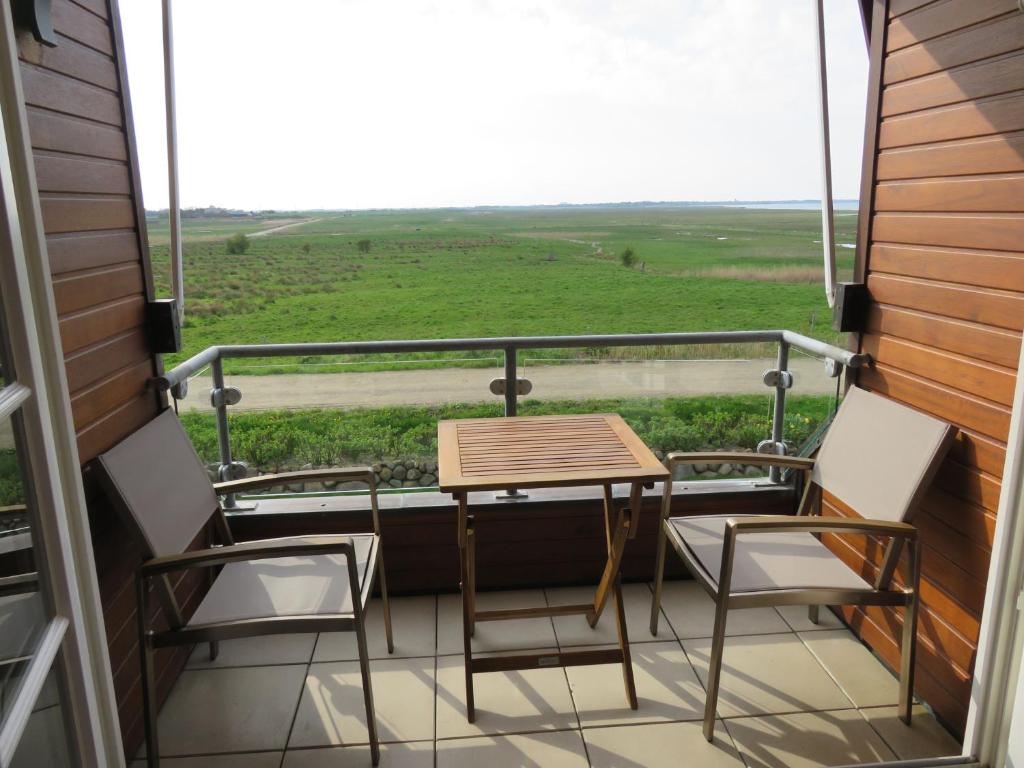 Μπαλκόνι ή βεράντα στο Schöne Ferienwohnung In Morsum