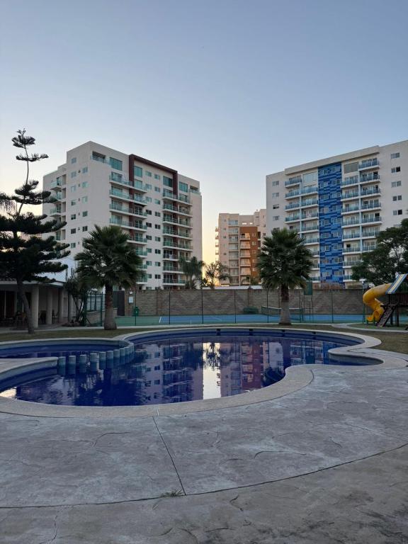 Bazén v ubytování Departamento moderno cerca del Poliforum Leon Gto nebo v jeho okolí