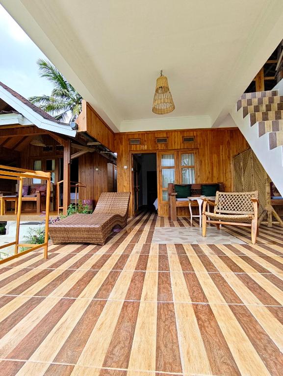 Tetebatu Flush Harmony - Queen Room