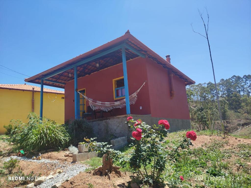 Κήπος έξω από το Chalé Catarina Mendes