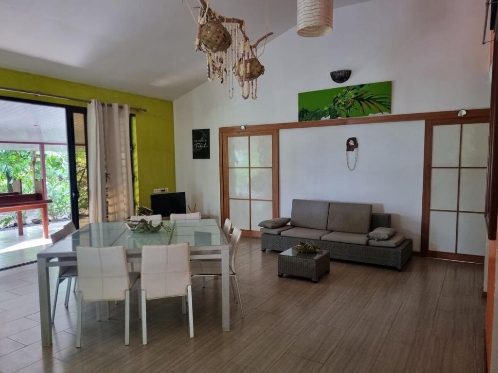 Χώρος καθιστικού στο Fare Mape