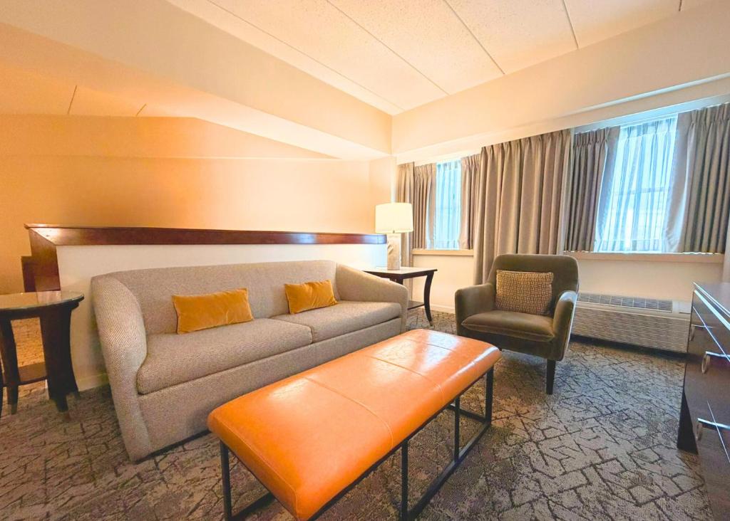 Sheraton Boston Needham Hotel photo