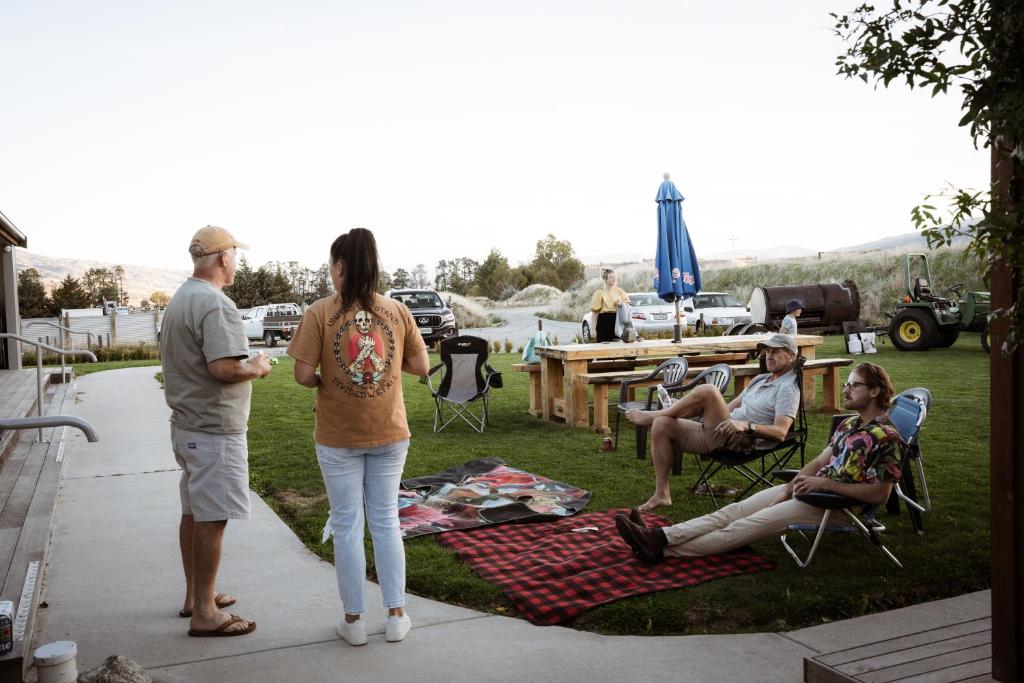 Huéspedes de Penny's Drop Inn