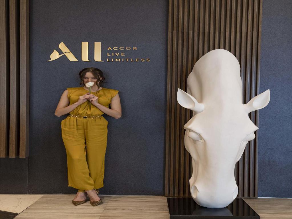لابی و فضای عمومی Pullman Sharjah - تصویر ۵