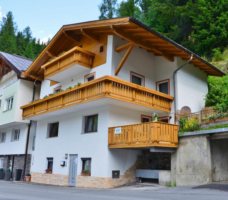Fotografia z galérie ubytovania Apartments Pfeifer v destinácii Kappl
