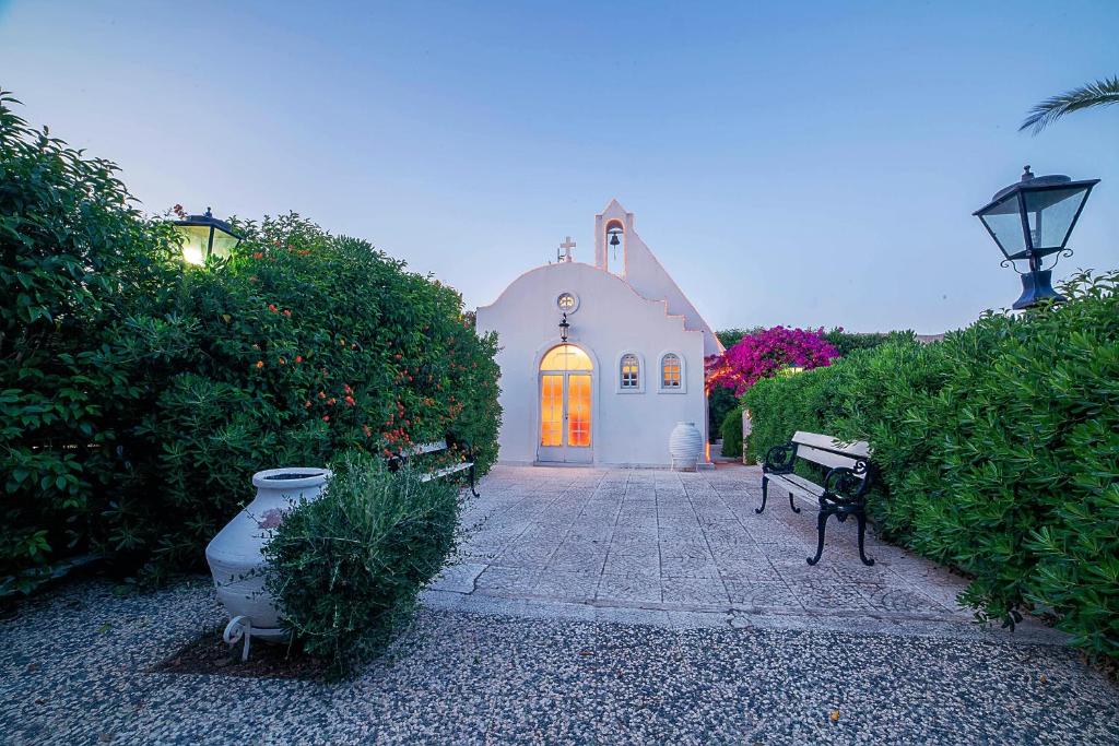 Zahrada ubytování Villa Noaina in Lagonissi