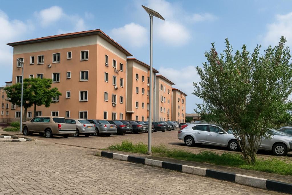 Το κτήριο όπου στεγάζεται  το διαμέρισμα