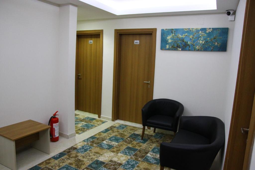 Posezení v ubytování Deveci Hotel