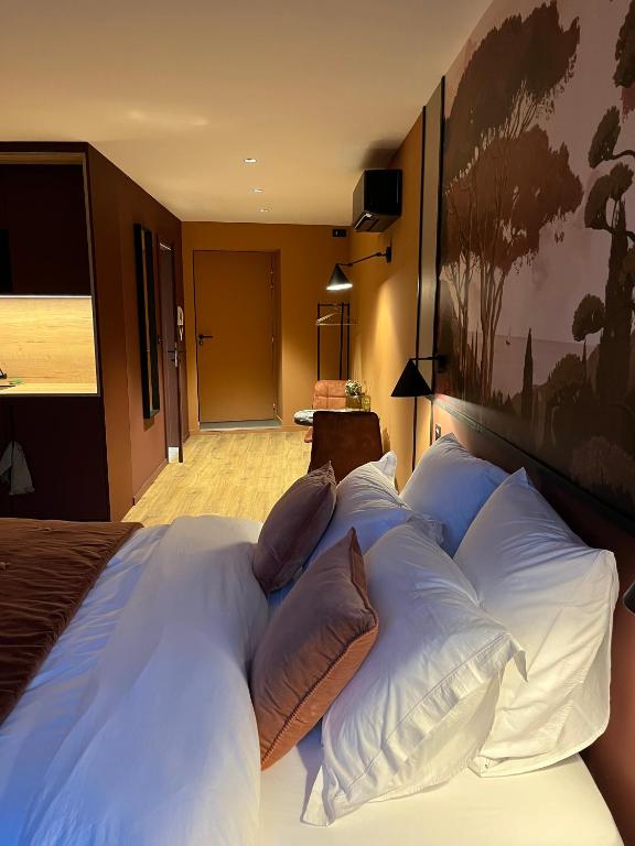 Studios et Appartement meublé de tourisme – photo 15