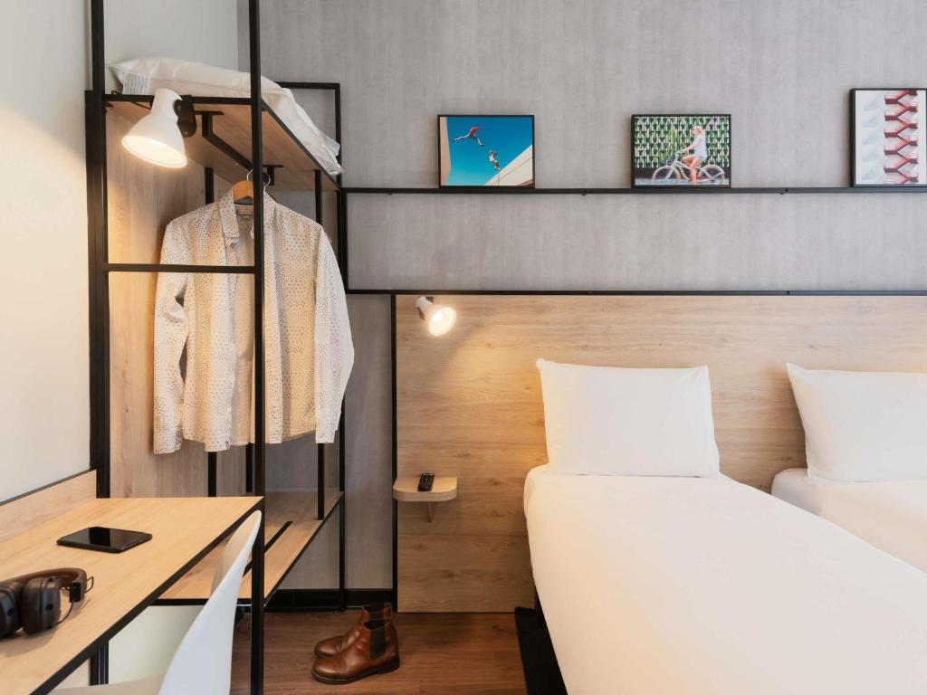 ibis Acheres St Germain en Laye - Standaardkamer Met Twee Bedden