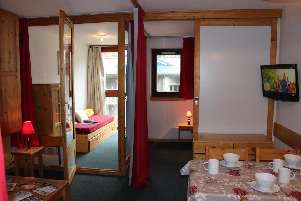 Postel nebo postele na pokoji v ubytování Eskival Appartements VTI