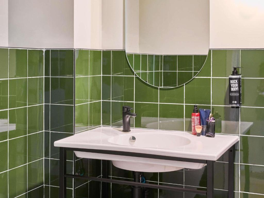Ibis Styles Madrid Airport Valdebebas - Habitación Doble Empresarial Premium