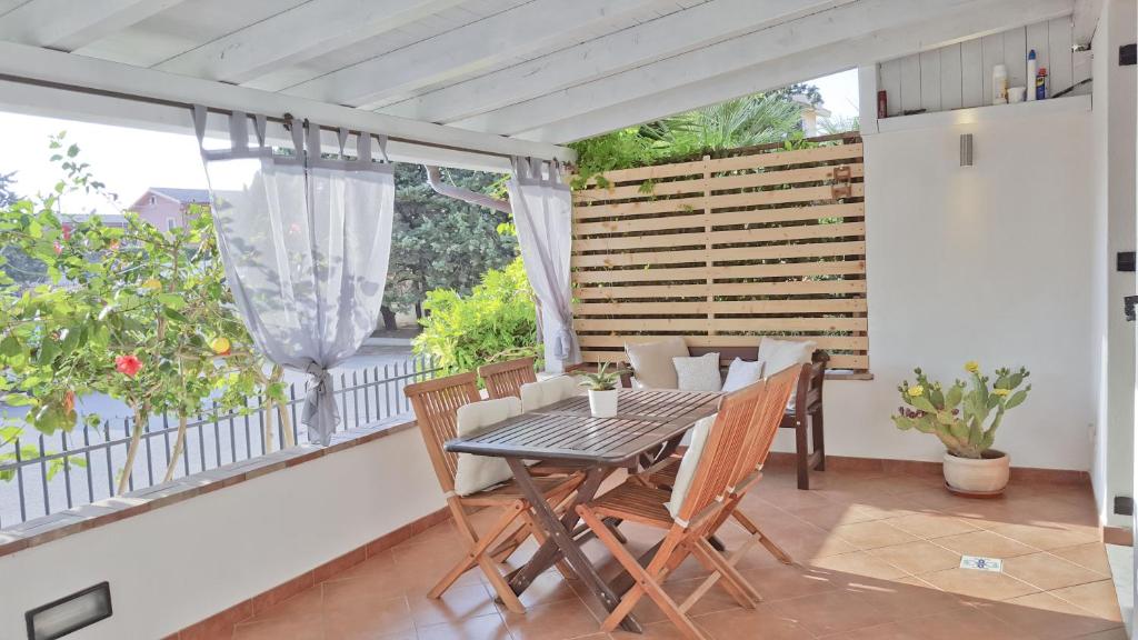 Sicily Suite - Holiday Home
