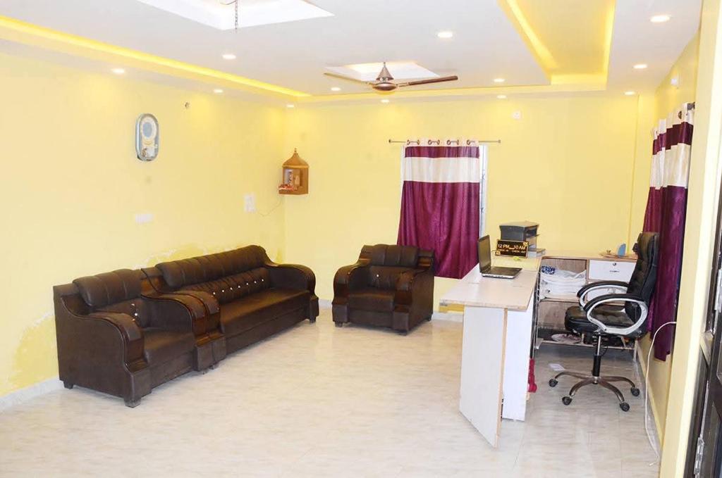 Et opholdsområde på Shiv guru guest house