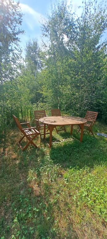 Κήπος έξω από το Czarny Domek