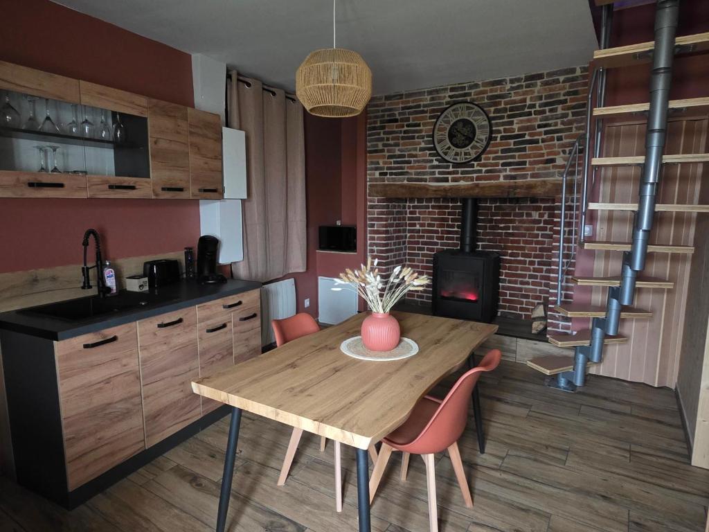 Η κουζίνα ή μικρή κουζίνα στο Une bulle de Bonheur