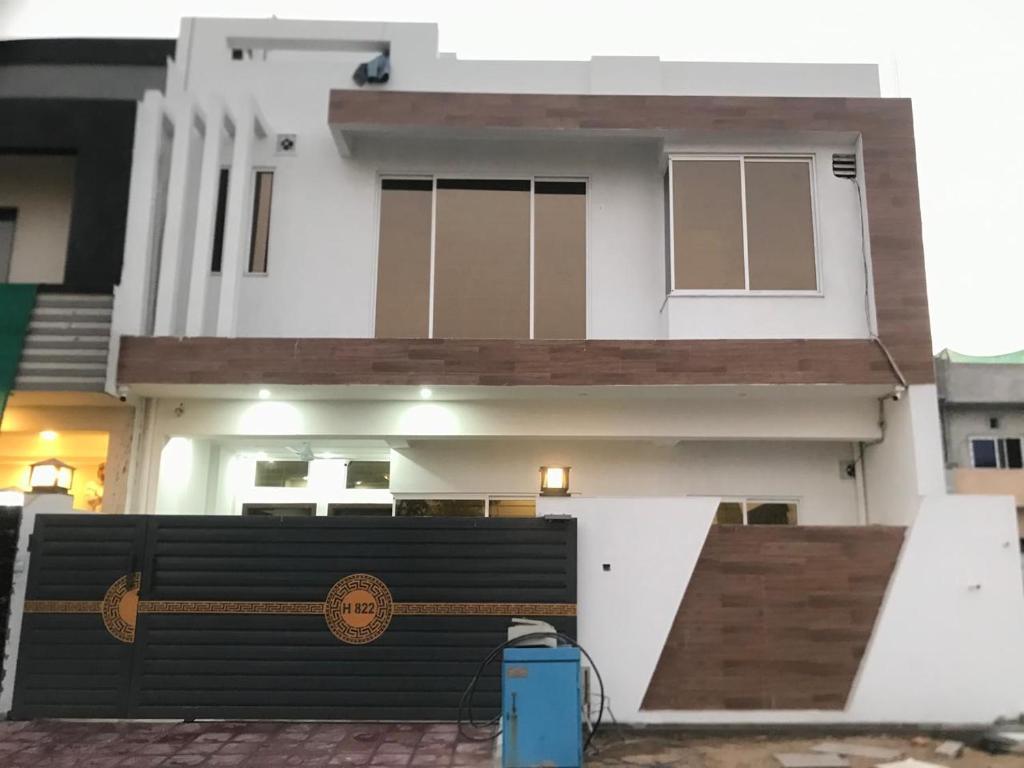 Balkón nebo terasa v ubytování Airport Gateway Guesthouse