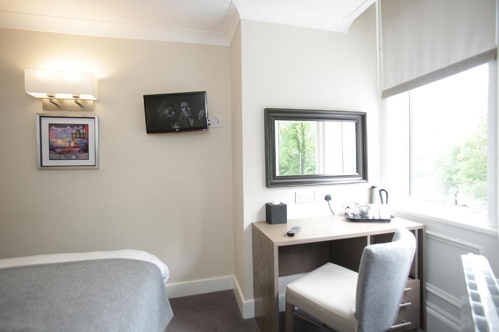 Ambassador Hotel - Resim 32