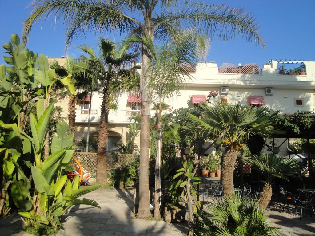 Zahrada ubytování Hotel Costa D'Oro