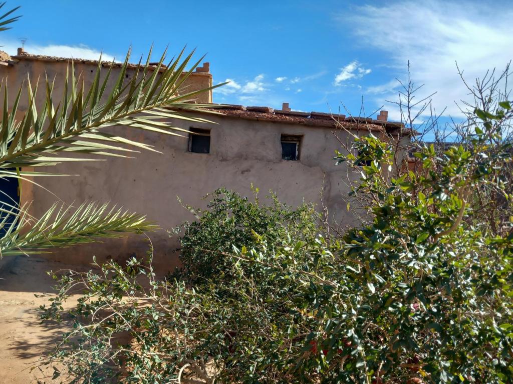 Budova, kde se chata nachází