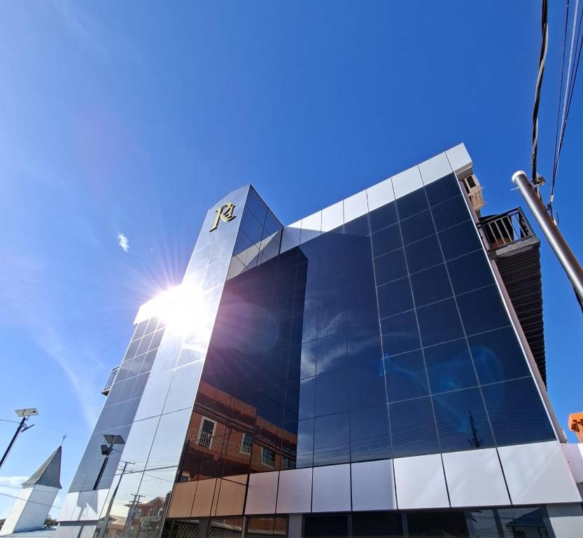 Imagine din galeria proprietății Rey'z Hotel and Suites în Vreed en Hoop